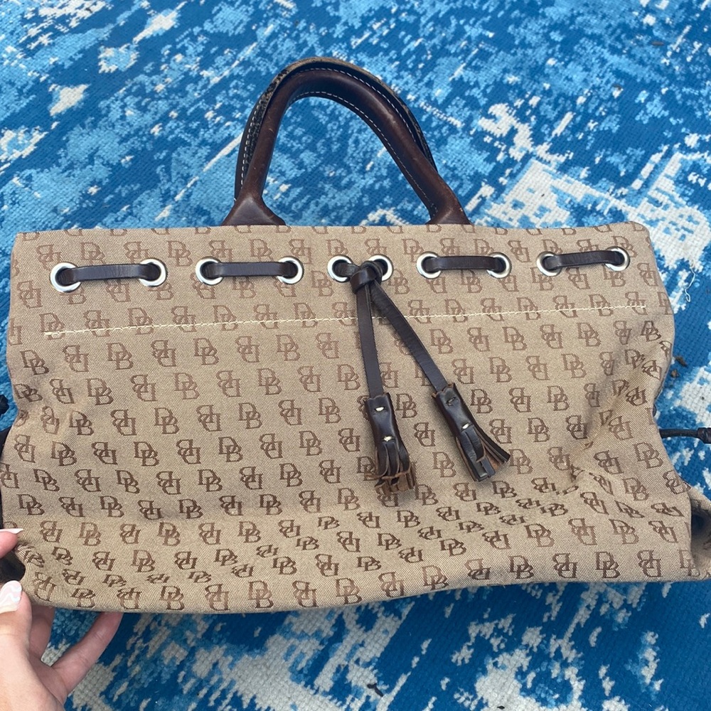 Dooney and Burke stand up shoulder bag. Registration included